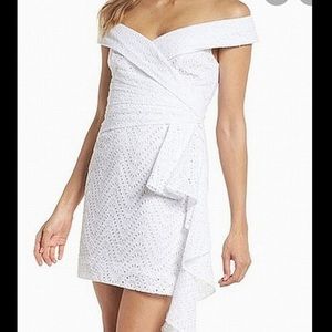 Frame and Partners‎ Mazzy white eyelet lace off the shoulder wrap  dress size 10